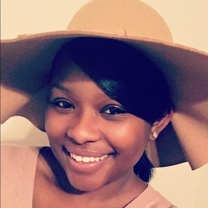 Meet your Posher, Kennissa